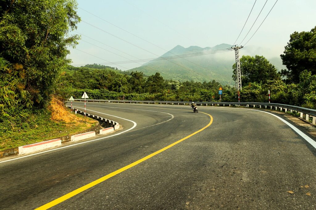 Highway
Mircari travel blog 