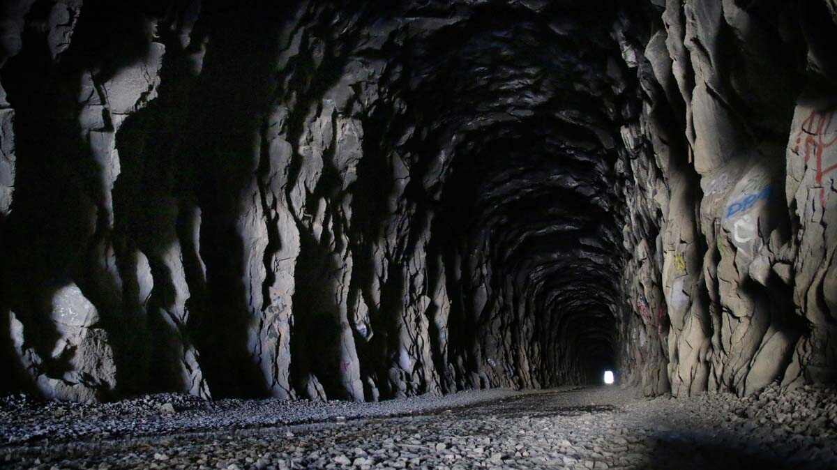 Is the Donner Pass Train Tunnel Hike Safe